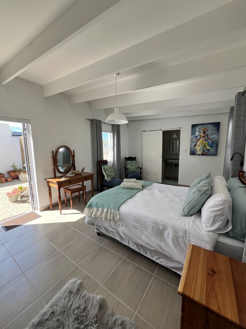 4 Bedroom Property for Sale in Jacobsbaai Western Cape